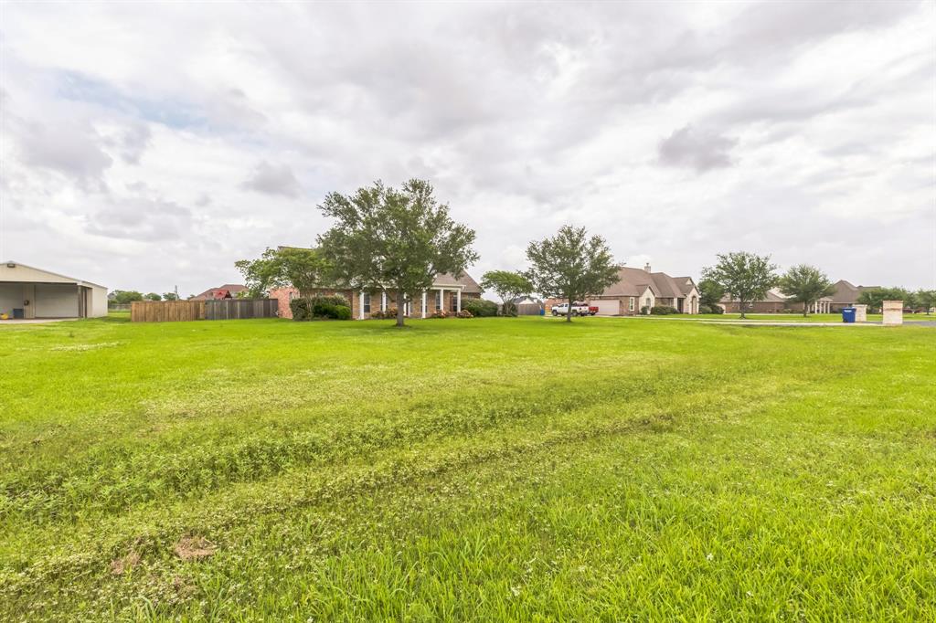 4219 Landon Lane, Baytown, Texas image 31