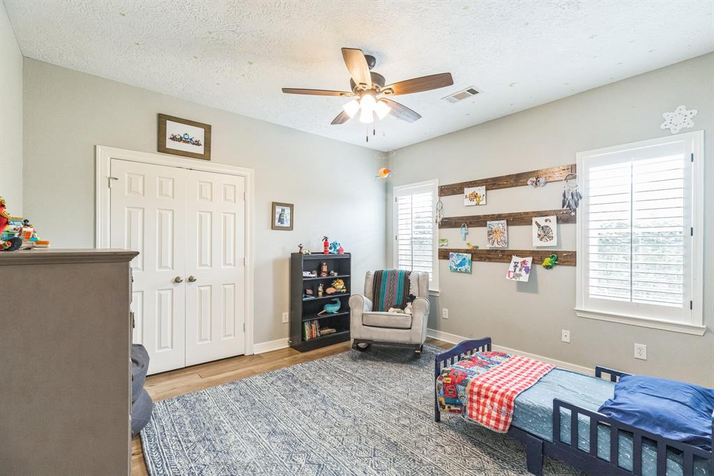 4219 Landon Lane, Baytown, Texas image 18