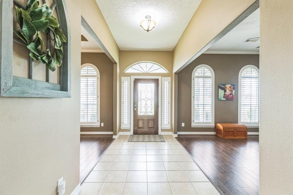 4219 Landon Lane, Baytown, Texas image 7