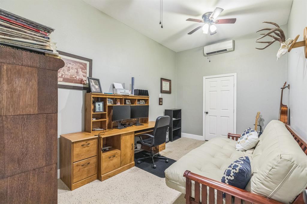 4219 Landon Lane, Baytown, Texas image 26