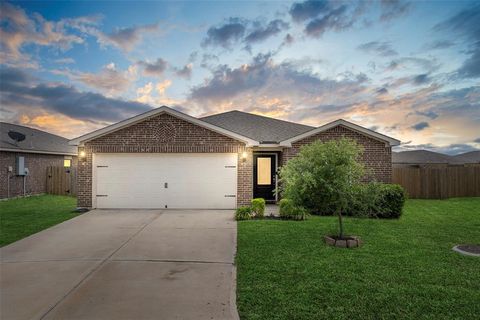 Single Family Residence in Hockley TX 22415 Iron Mill Drive.jpg