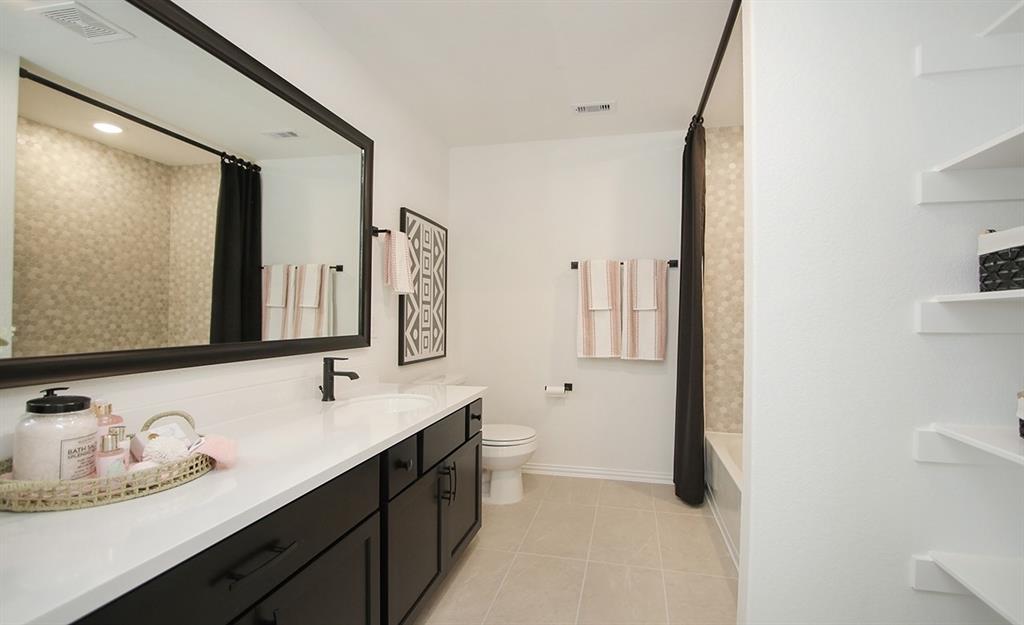 2134 Villa Clara Drive, Friendswood, Texas image 14
