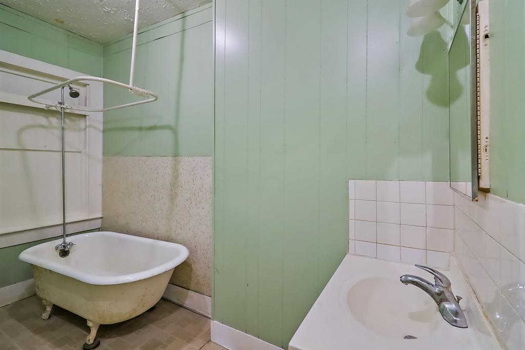 5422 1st Street, Crosby, Texas image 15