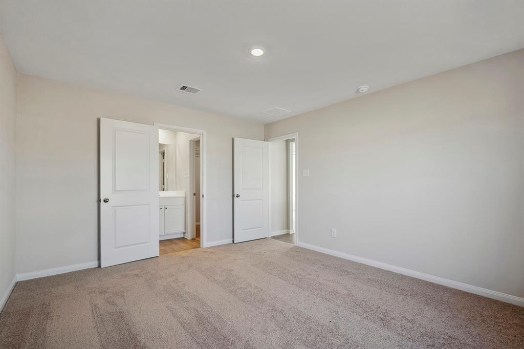 396 Tejas Trail, Waller, Texas image 13