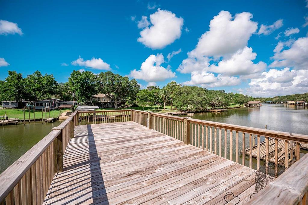 1543 Private Road 652, Sargent, Texas image 30