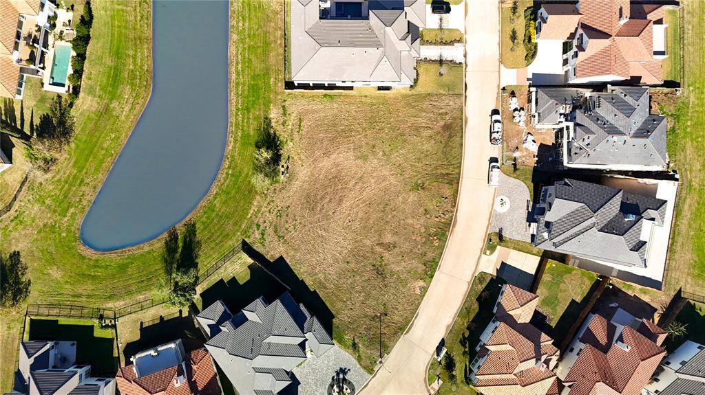 2322 Camden Creek Lane