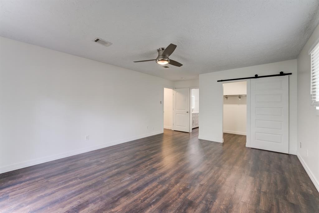 560 Landfall Lane, Conroe, Texas image 25