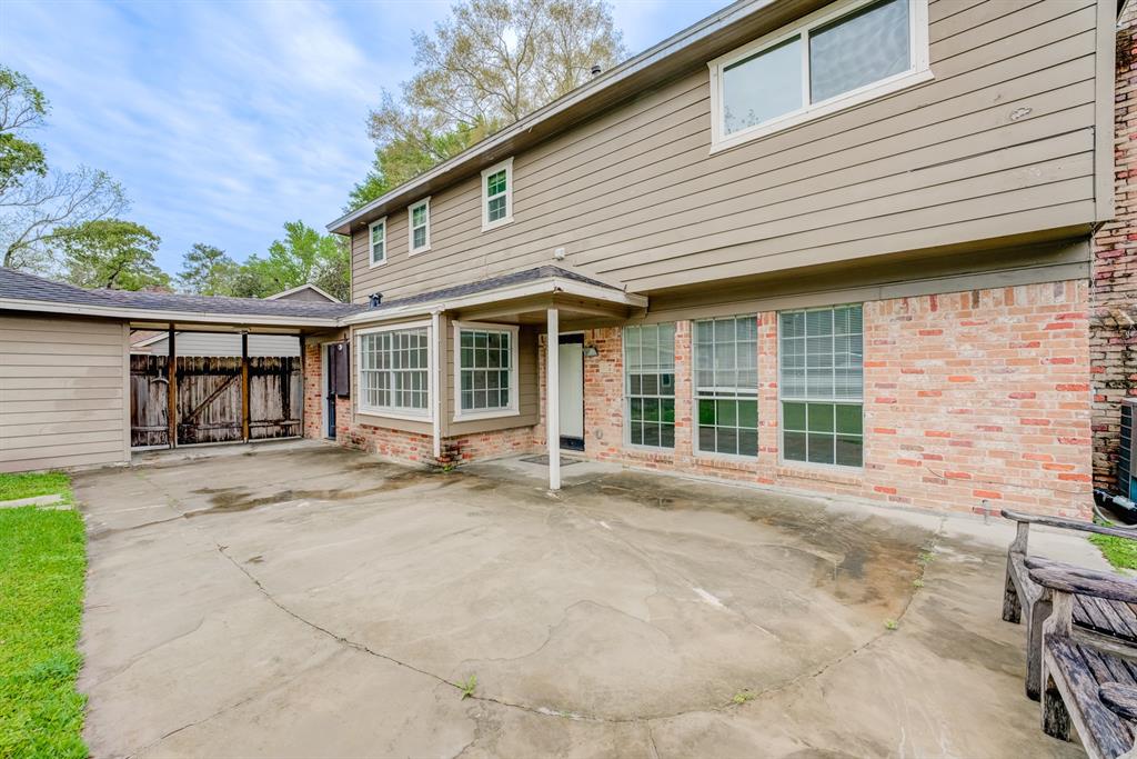 560 Landfall Lane, Conroe, Texas image 47