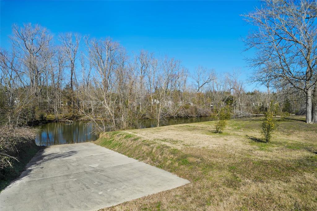 11211 Windswept Way, Willis, Texas image 11