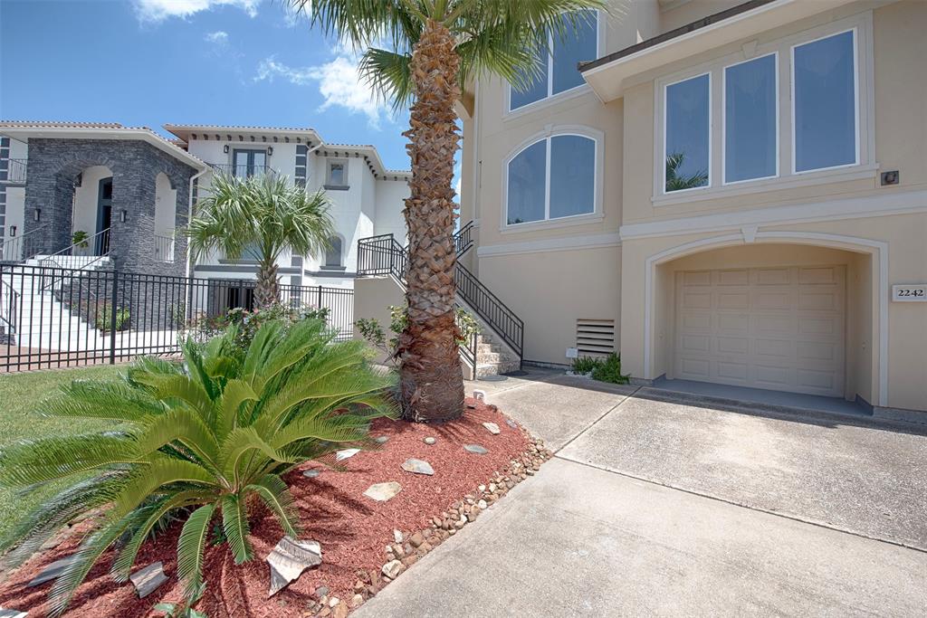 2242 Marina Way