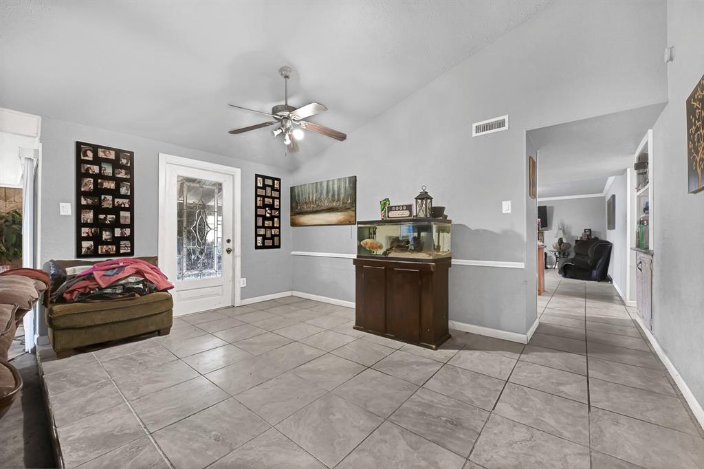 5510 Hickory Forest Drive, Houston, Texas image 6