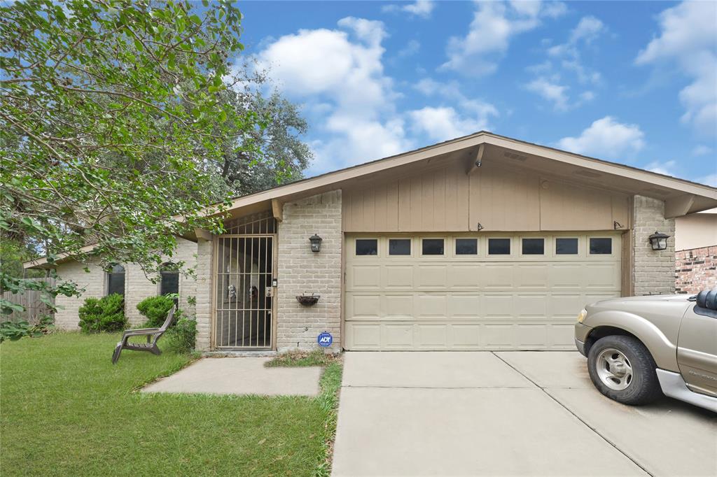 5510 Hickory Forest Drive, Houston, Texas image 1