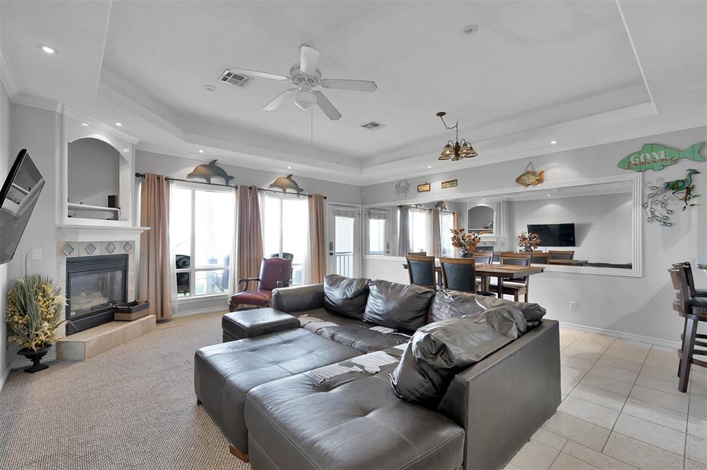 13 Regency Point