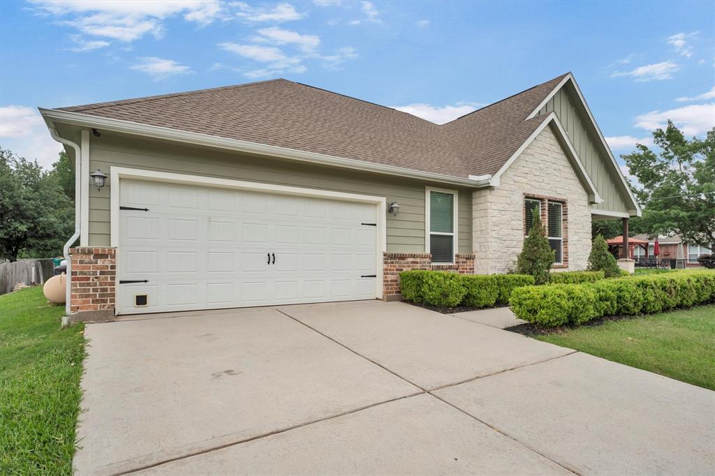 1176 Cedar Lane Ln, Montgomery, Texas image 4
