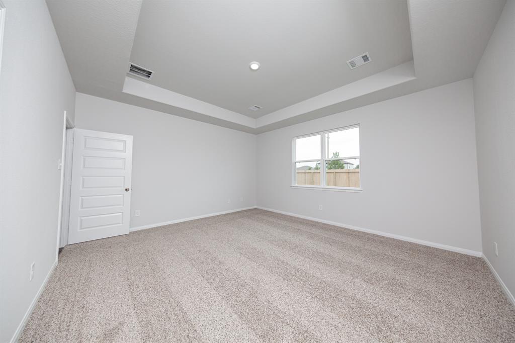 16527 Willow Forest Drive, Conroe, Texas image 10