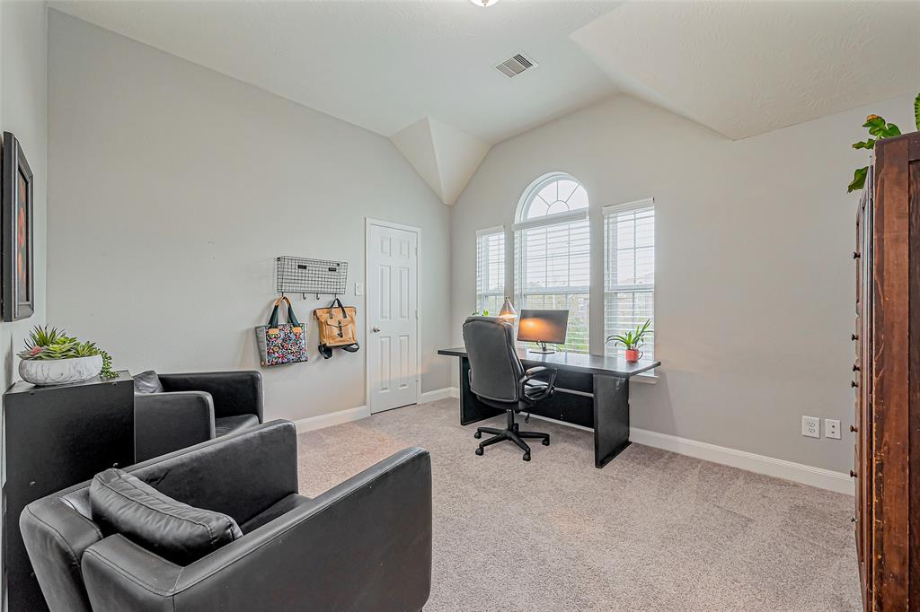 7518 Finn Way Drive, Humble, Texas image 17
