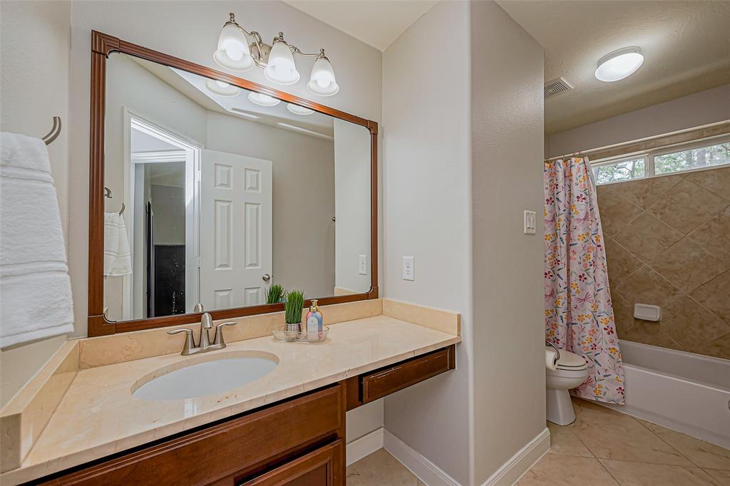 7518 Finn Way Drive, Humble, Texas image 20