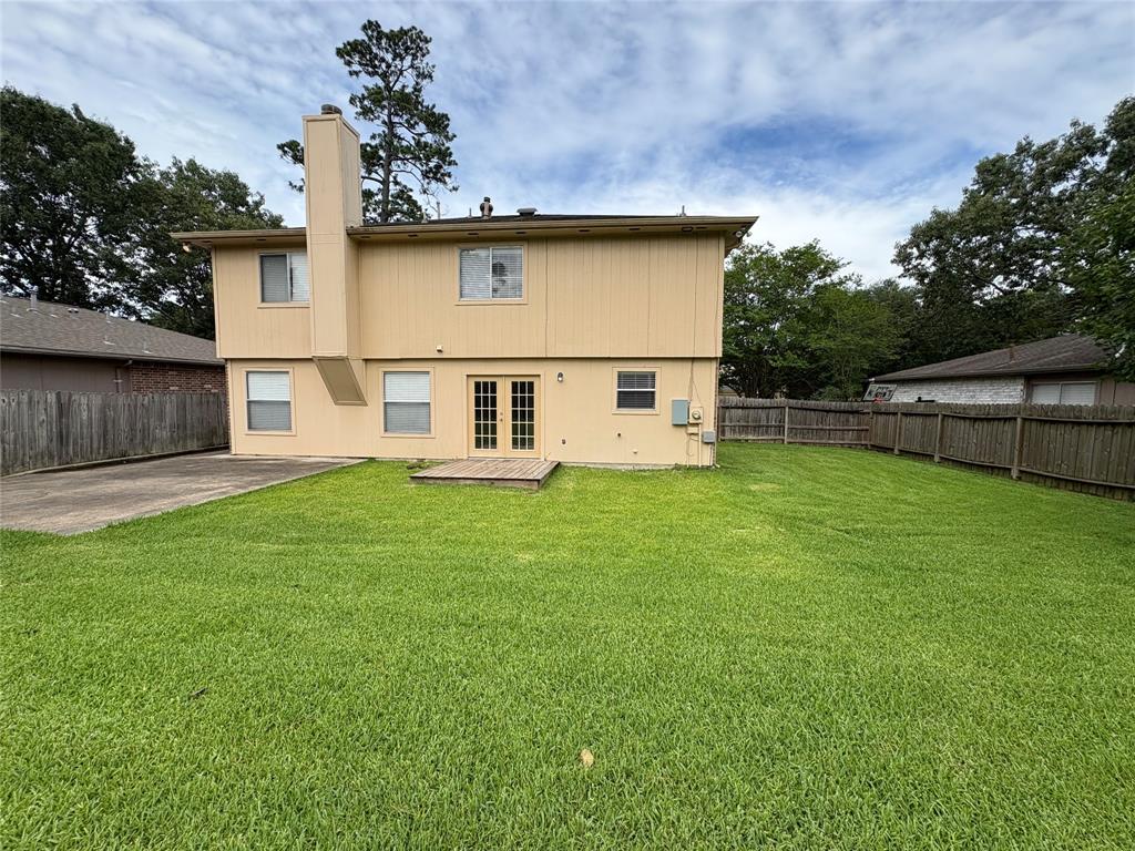 20107 Bambiwoods Drive, Humble, Texas image 12