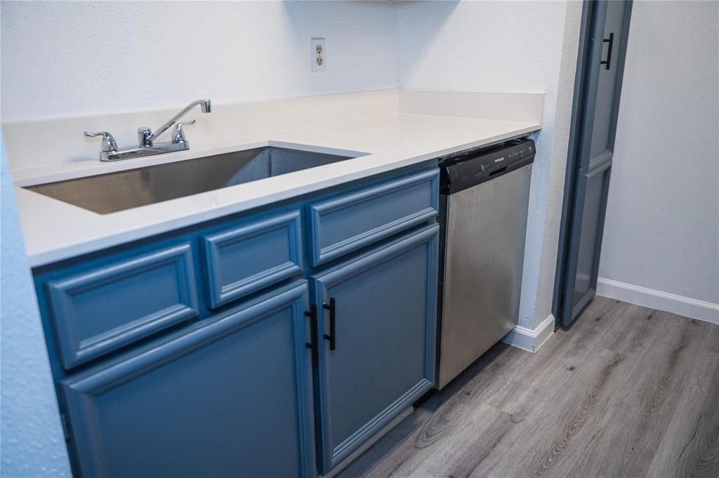 260 El Dorado Boulevard 2305