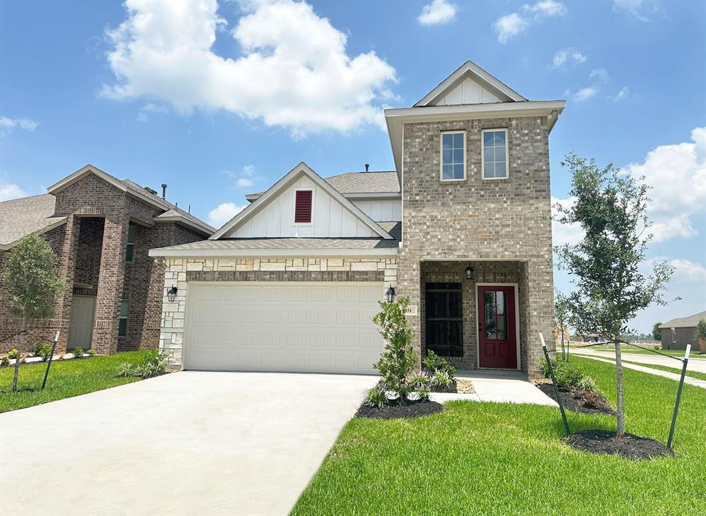 931 Pecan Harvest Drive, Beasley, Texas image 1