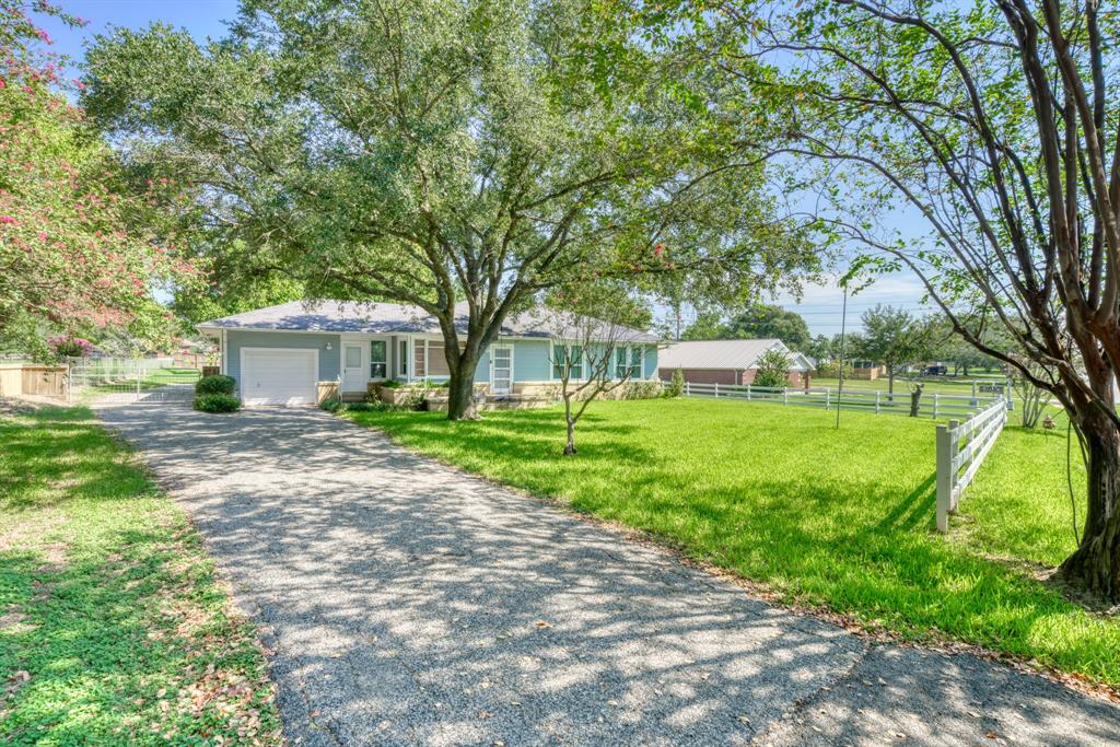 1524 Highway 159, Bellville, Texas image 2
