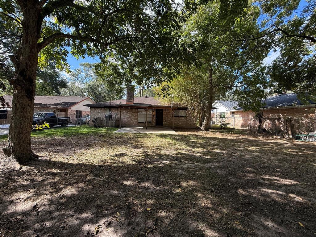 212 Englewood Drive, League City, Texas image 19