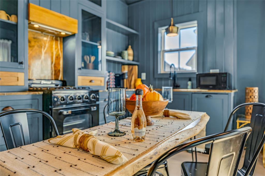 3119 Avenue L, Galveston, Texas image 8