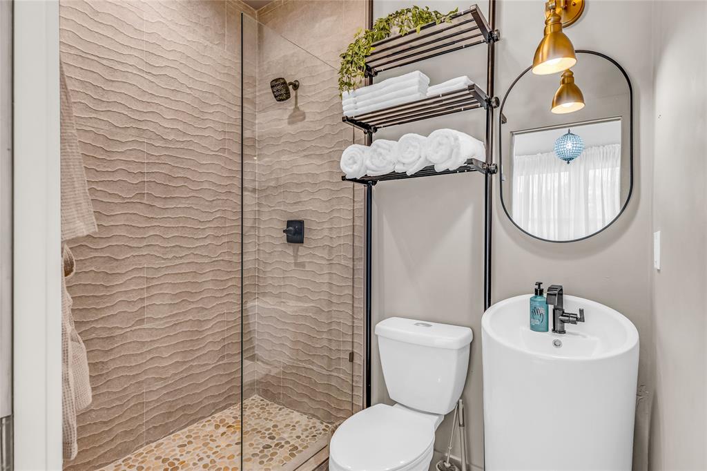 3119 Avenue L, Galveston, Texas image 18