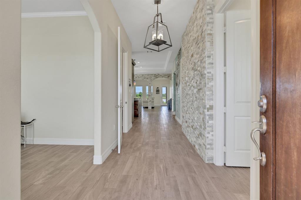 3718 Palm Crest Drive, Rosharon, Texas image 10