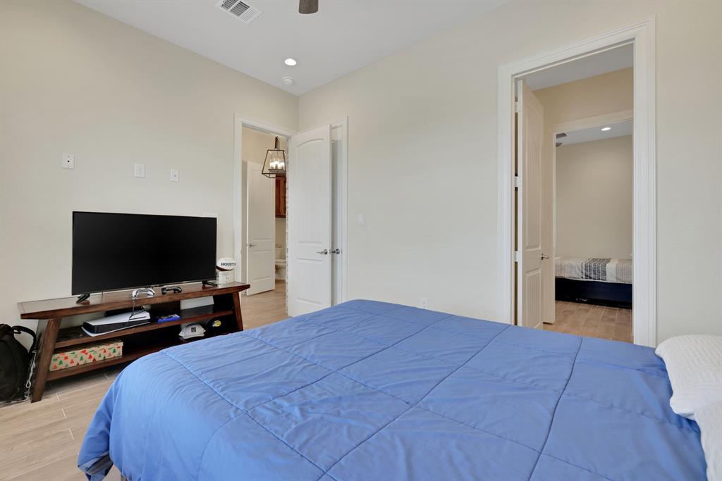 3718 Palm Crest Drive, Rosharon, Texas image 33