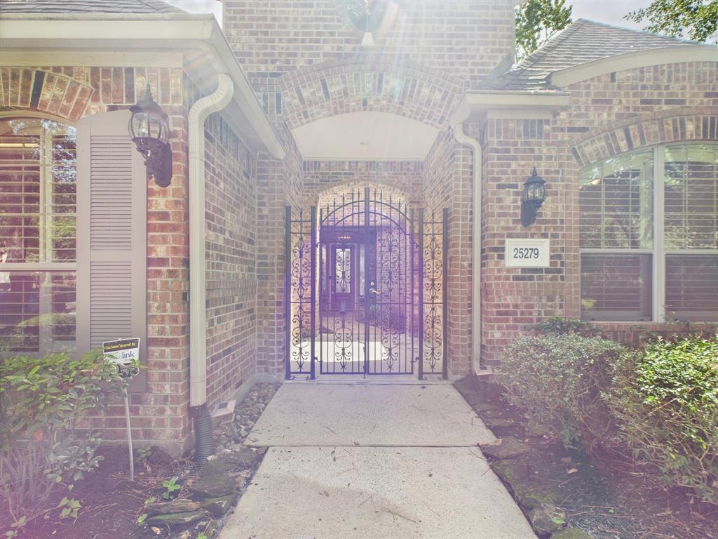 25279 Bull Ridge Drive