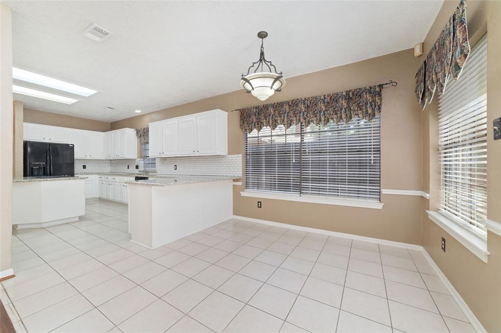 5314 Wild Blackberry Drive, Kingwood, Texas image 16
