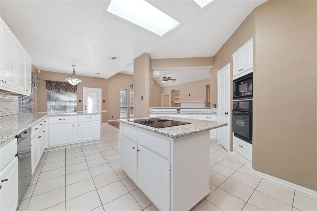 5314 Wild Blackberry Drive, Kingwood, Texas image 15