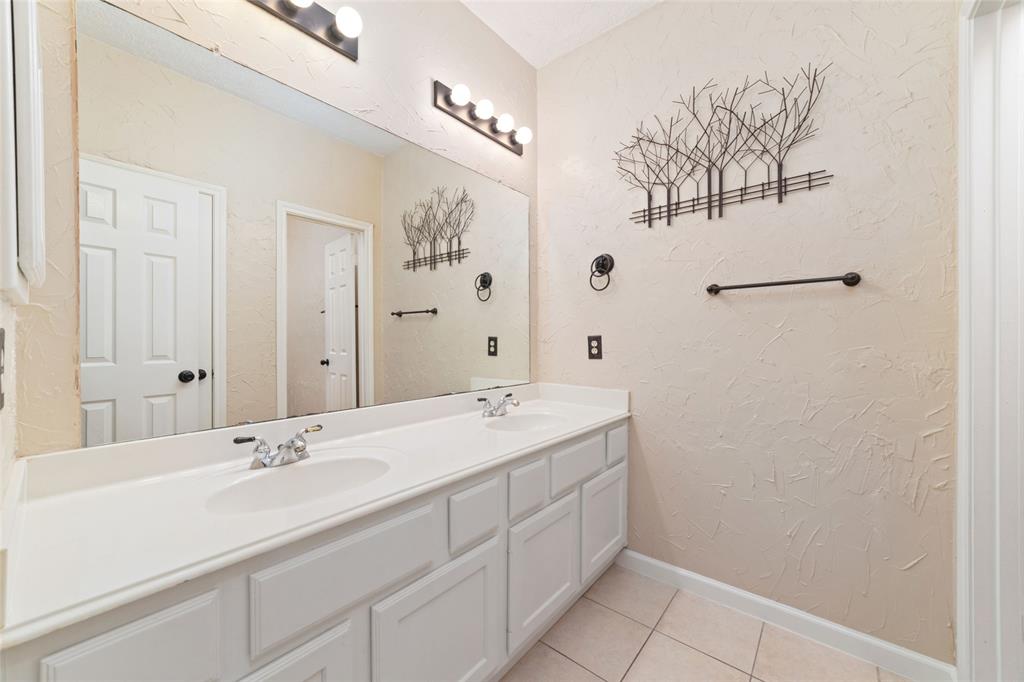 5314 Wild Blackberry Drive, Kingwood, Texas image 25