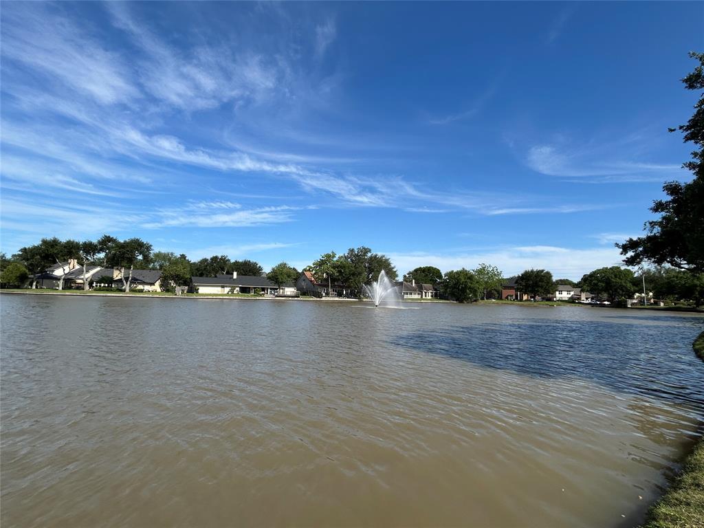 2802 Grants River Circle, Sugar Land, Texas image 40