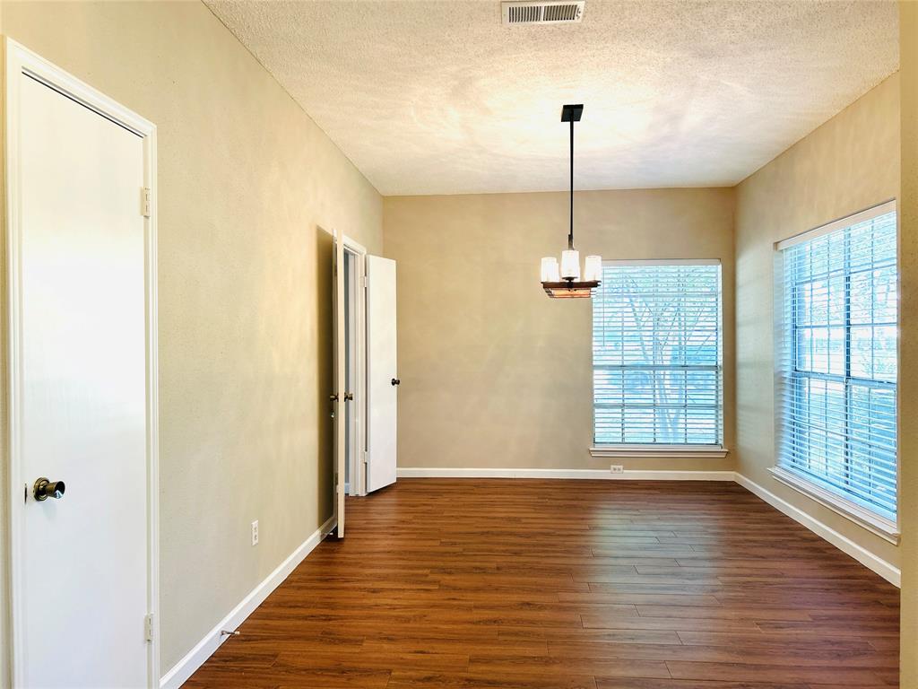 2802 Grants River Circle, Sugar Land, Texas image 9