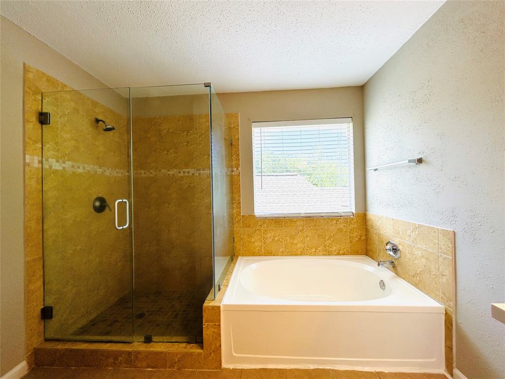 2802 Grants River Circle, Sugar Land, Texas image 23