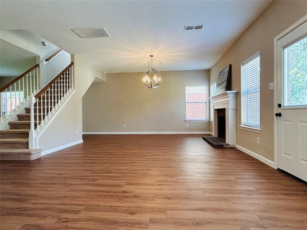 2802 Grants River Circle, Sugar Land, Texas image 11