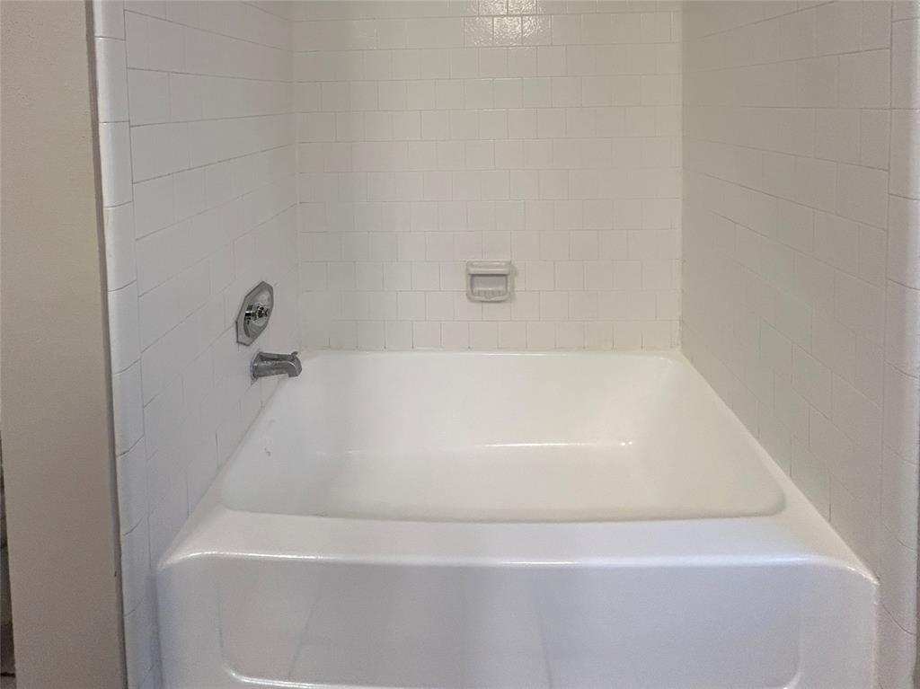 2802 Grants River Circle, Sugar Land, Texas image 25