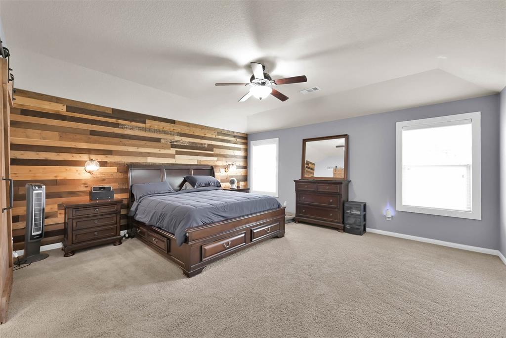 971 Gowan Drive, Conroe, Texas image 16