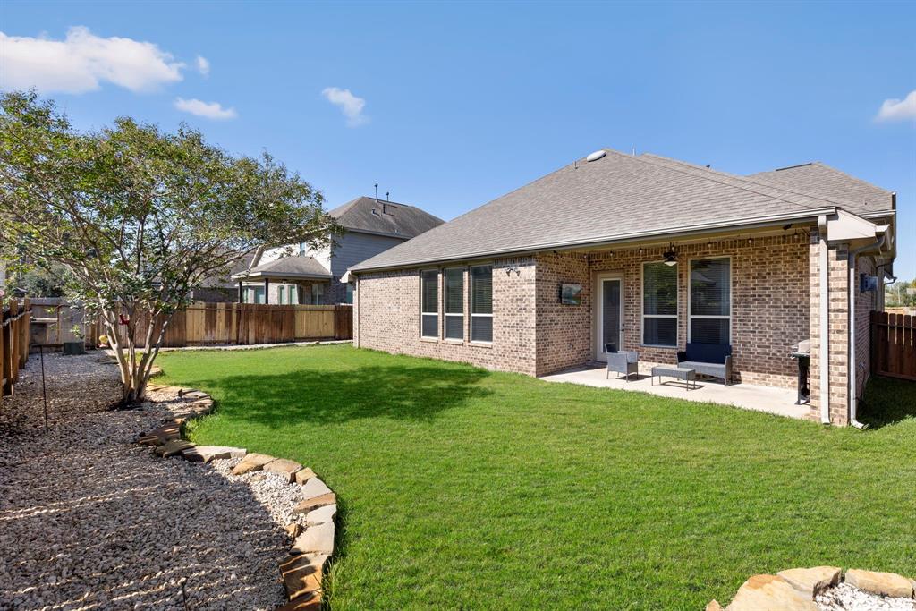 9519 Chaddington Court, Tomball, Texas image 5