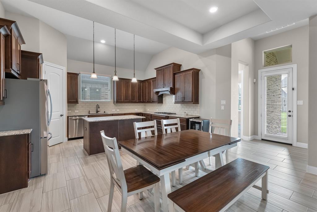 1810 Evergreen Bay Lane, Katy, Texas image 10