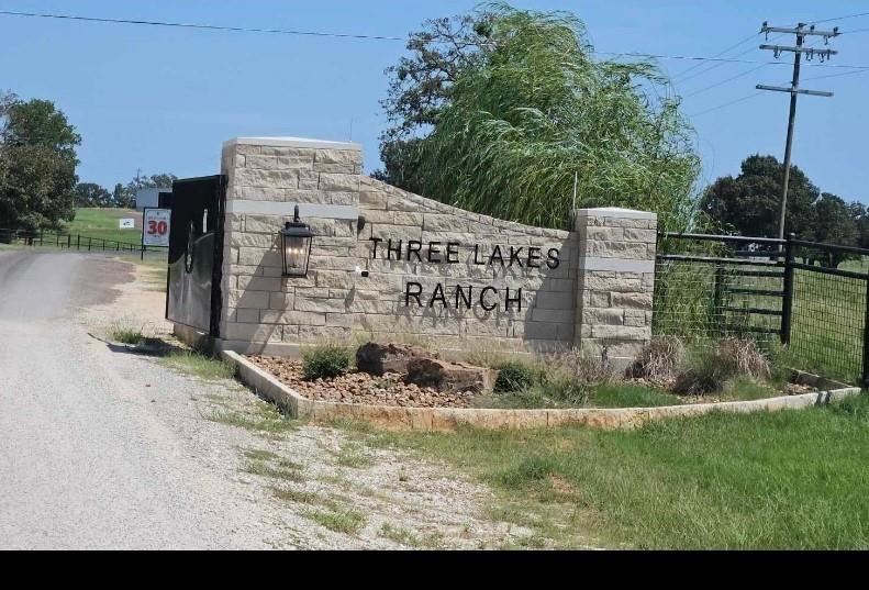 Pr 1313, Centerville, Texas image 1