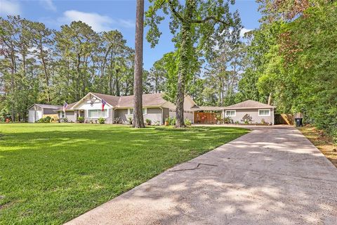 1310 Hickory Lane Kingwood TX 77339