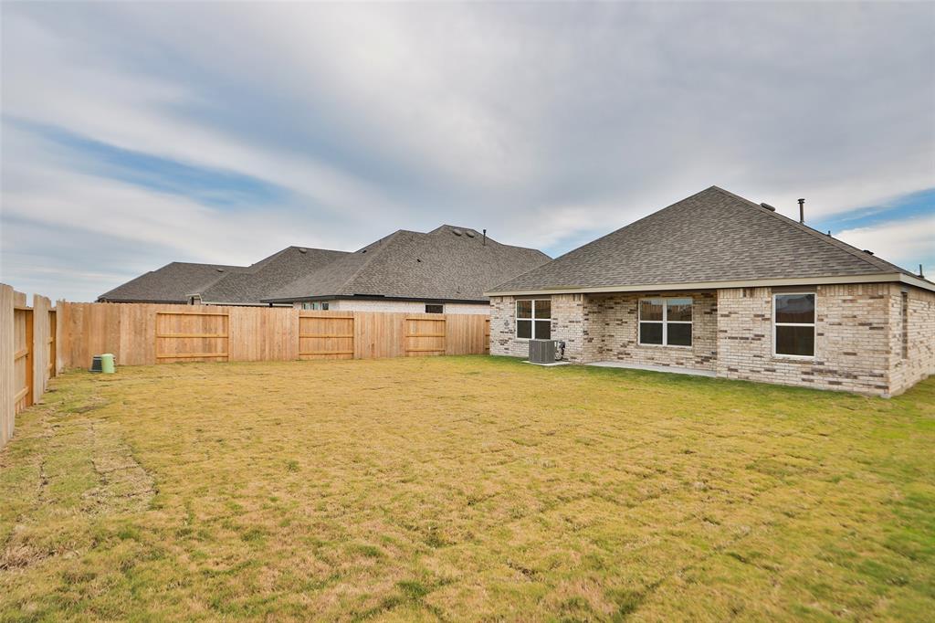5018 Field Sparrow Lane, Rosenberg, Texas image 31