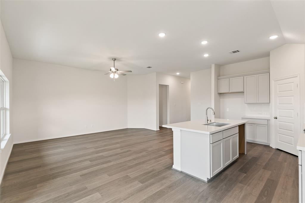 5018 Field Sparrow Lane, Rosenberg, Texas image 19
