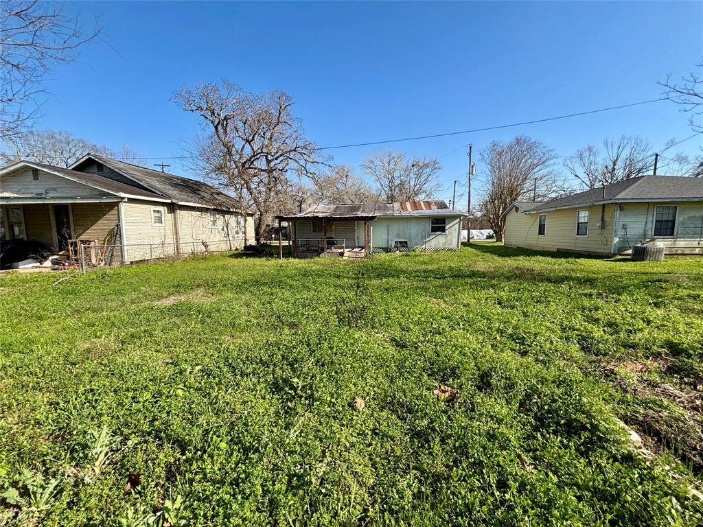 103 Upton Lane, Brazoria, Texas image 17