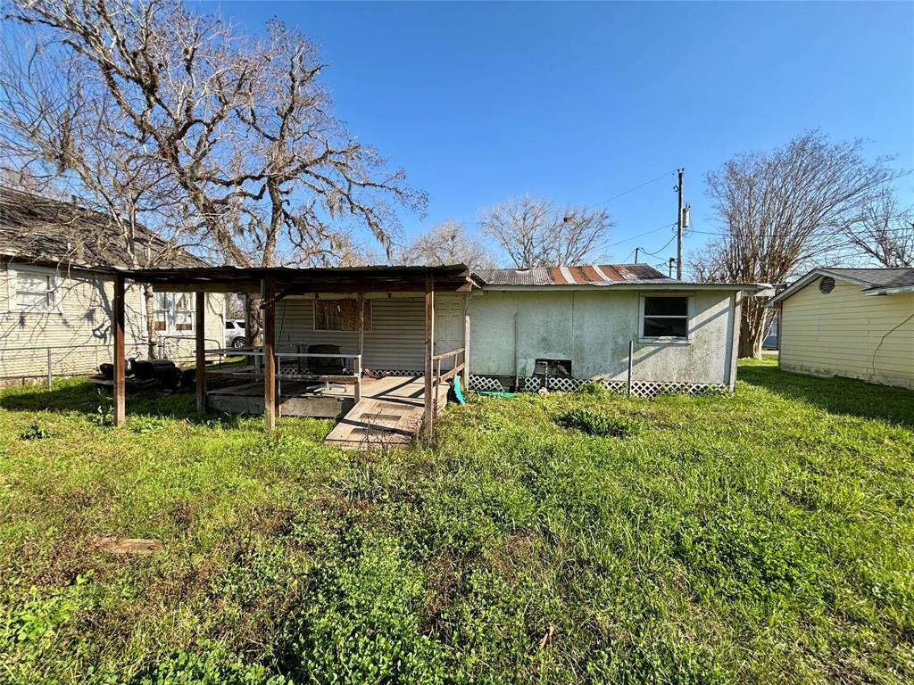 103 Upton Lane, Brazoria, Texas image 18