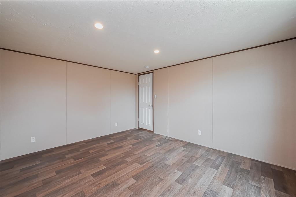 868 Rd 5914-37, Cleveland, Texas image 28