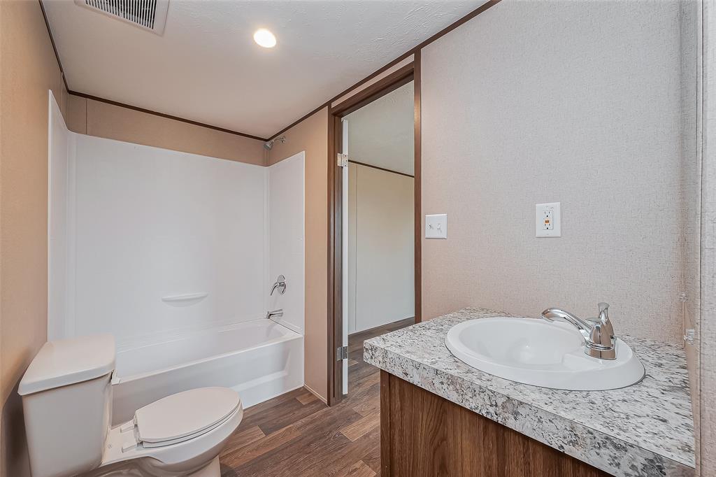 868 Rd 5914-37, Cleveland, Texas image 31
